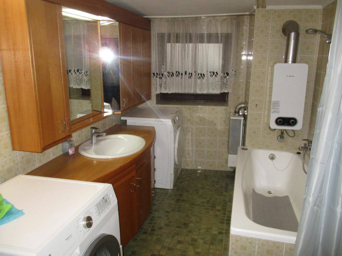 Ferienzimmer Monteurzimmer Stadtmitte Nördlingen Eksteriør billede