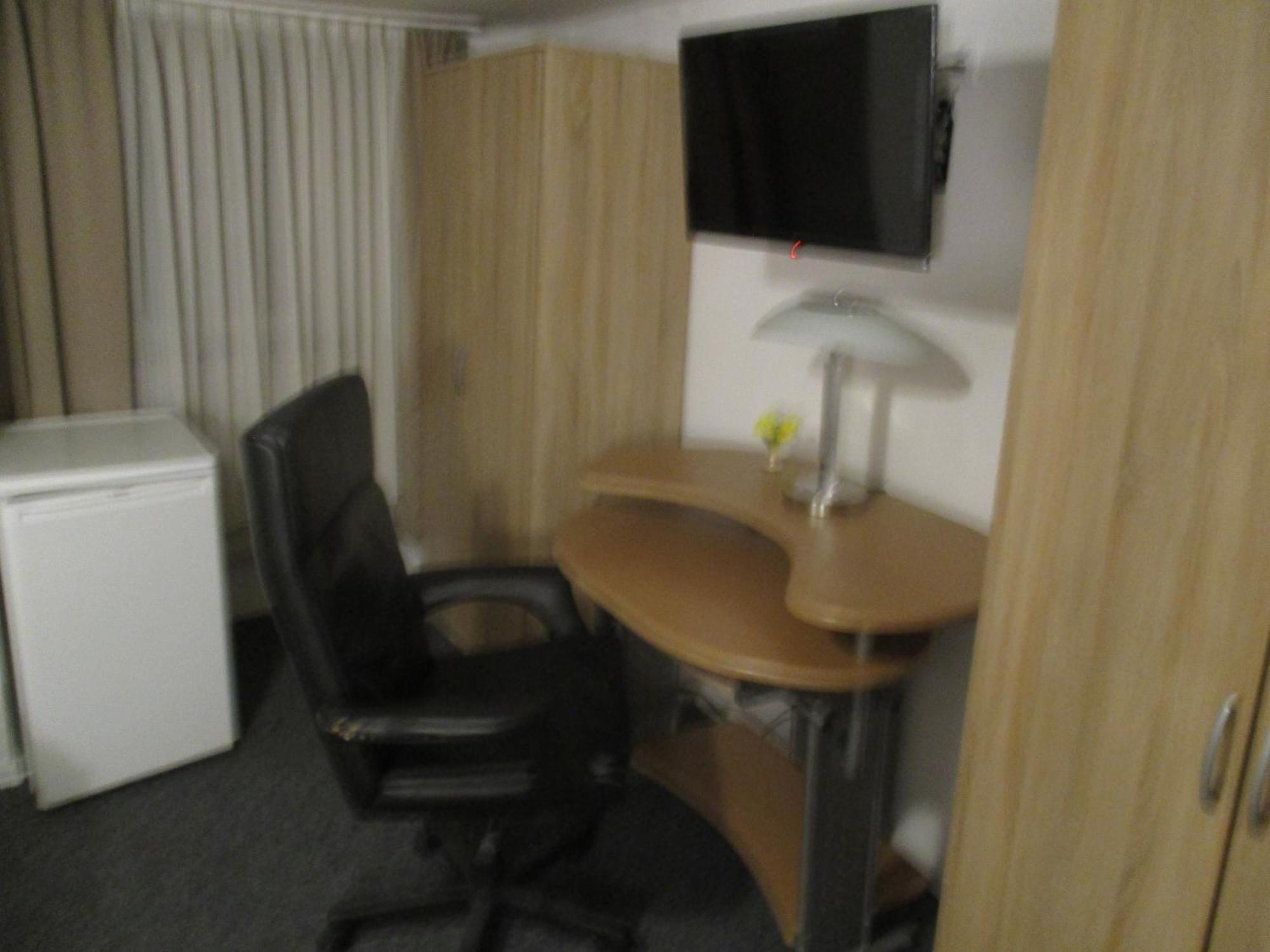 Ferienzimmer Monteurzimmer Stadtmitte Nördlingen Eksteriør billede